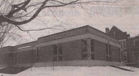 Original OTHS library from SW, Barrie Erskine, Oakville Beaver, 21 January, 2001.